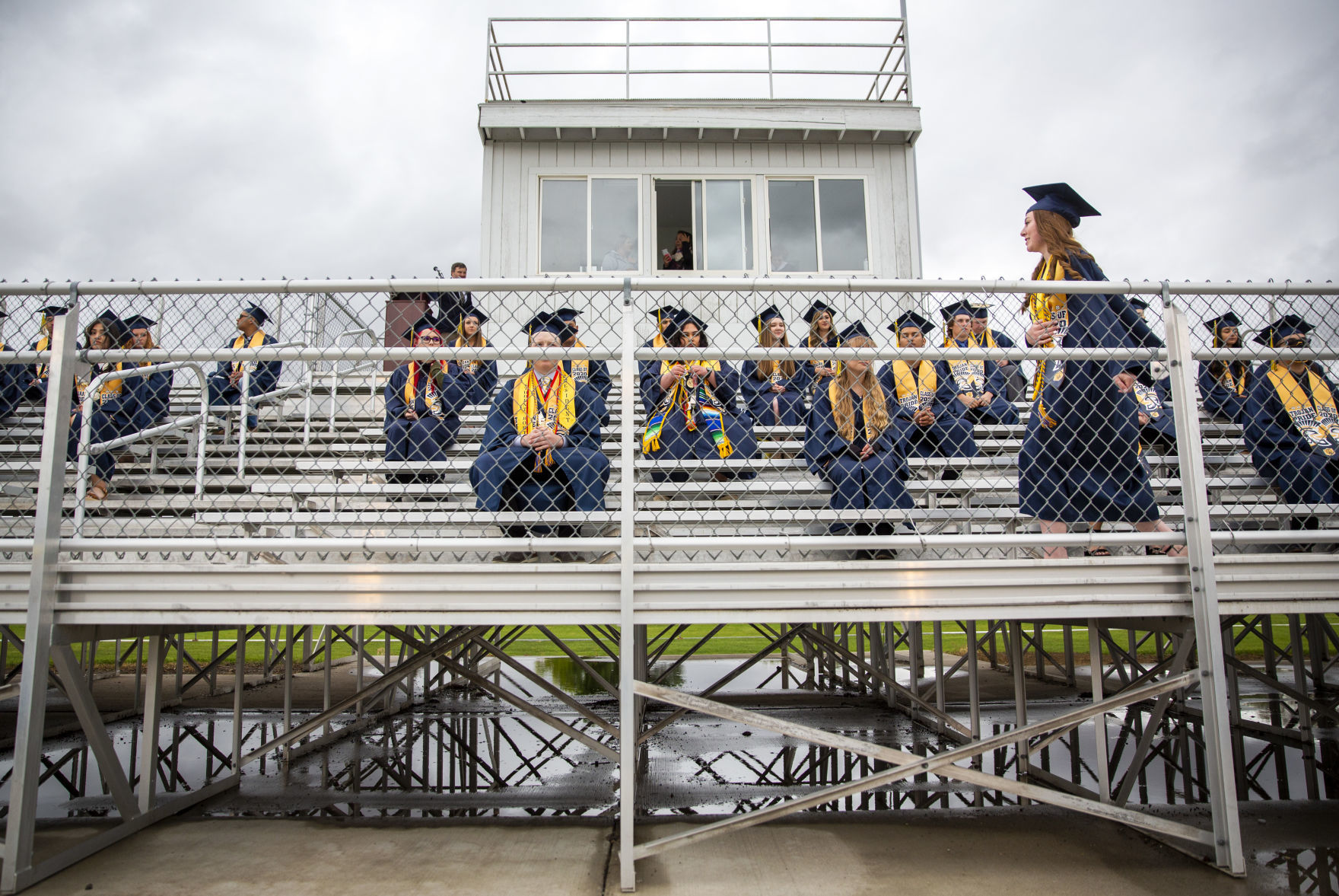 Wendell seniors receive their diplomas